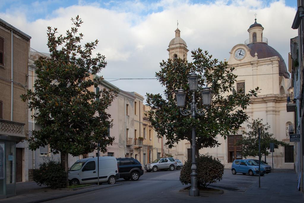 Piazza San Pantaleo Acomodação com café da manhã Sorso Exterior foto
